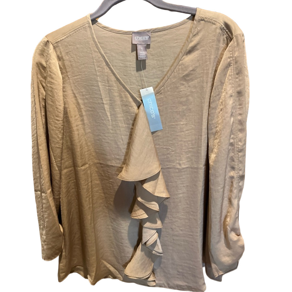 59. NWT WOMENS CHICO’S 1/M DETAIL TOP - Picture 2 of 6